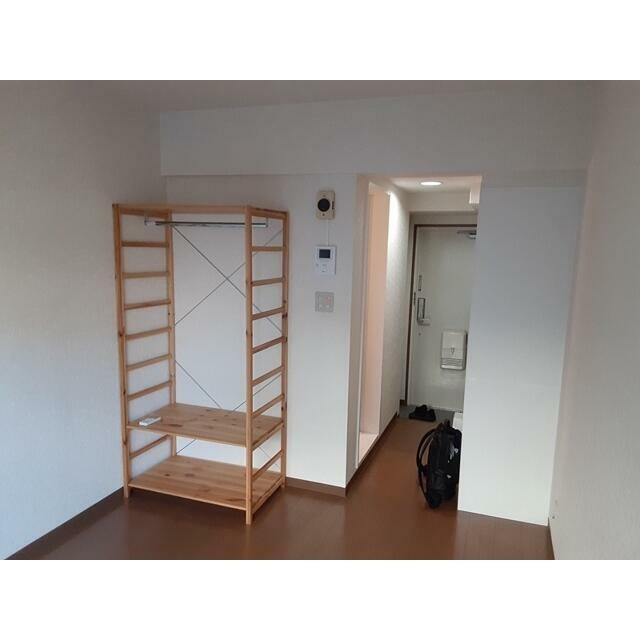 (居間)
