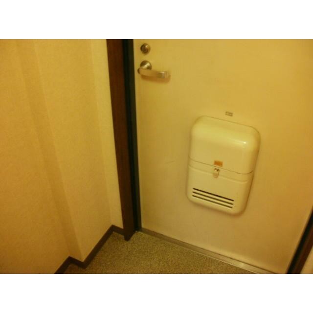 ※別部屋参考写真です。(玄関)