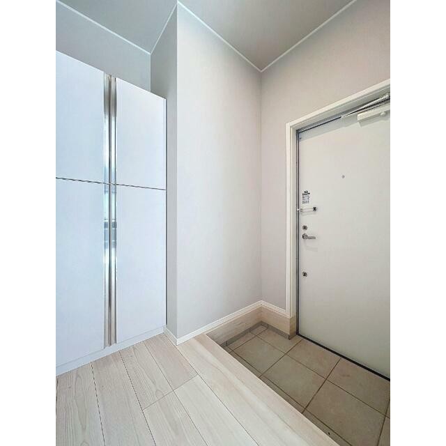 (玄関)
