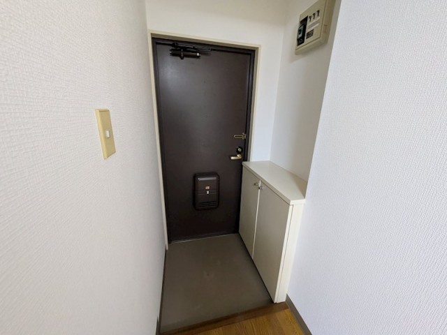 (玄関)