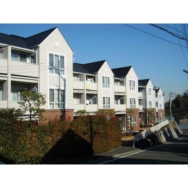 横浜市青葉区新石川１丁目 【賃貸居住】アパート