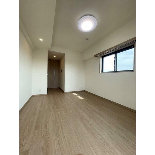 (居間)