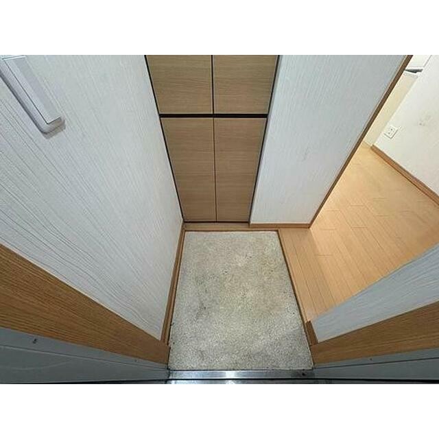 (玄関)