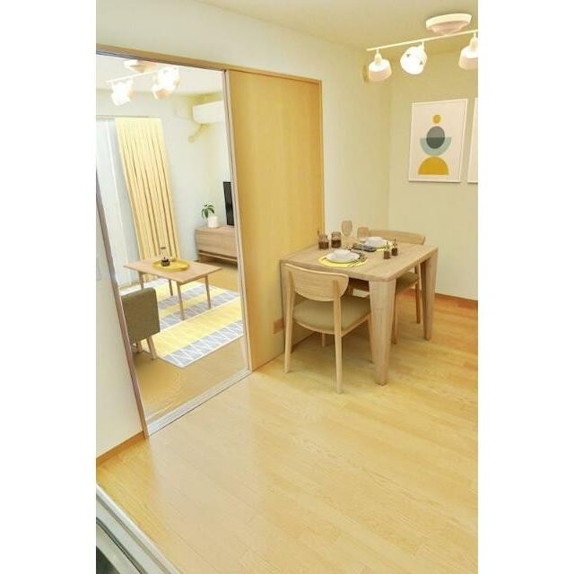 ※同仕様写真含む(居間)