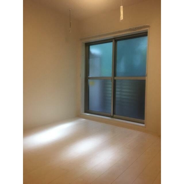 (居間)