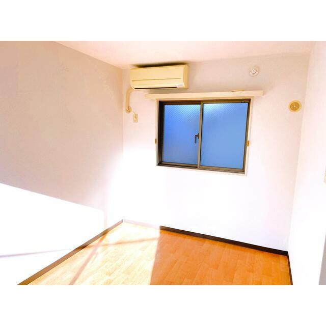 (居間)