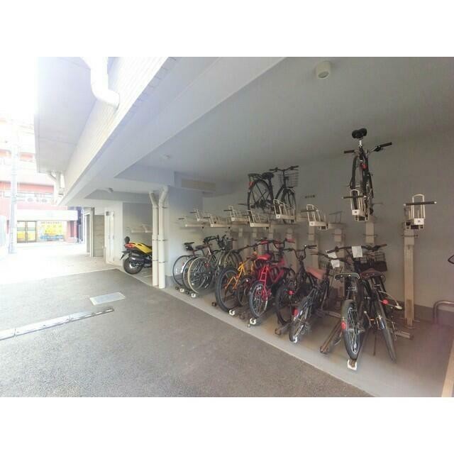 駐輪場（2019.12撮影）