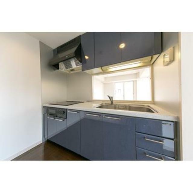 ※写真は同タイプ住戸です。(キッチン)