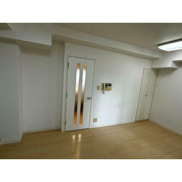 (居間)