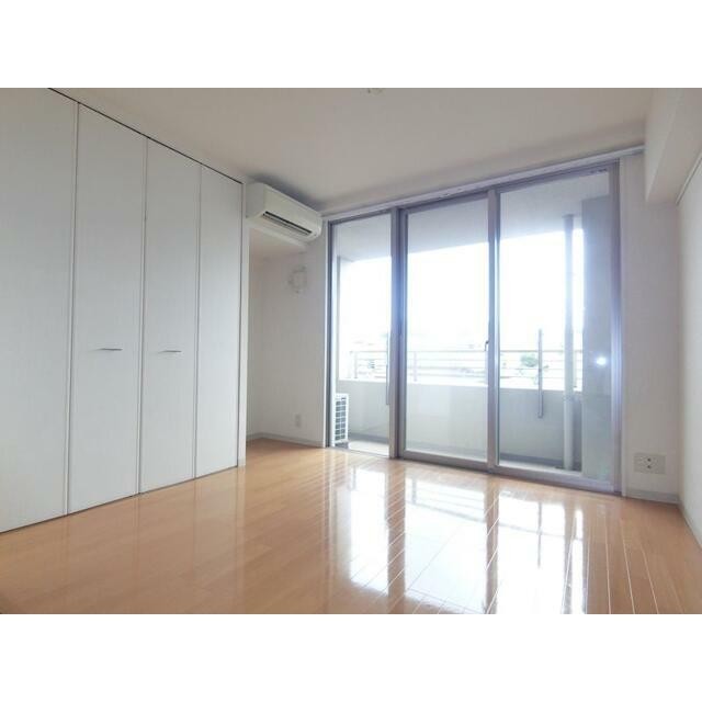 (居間)