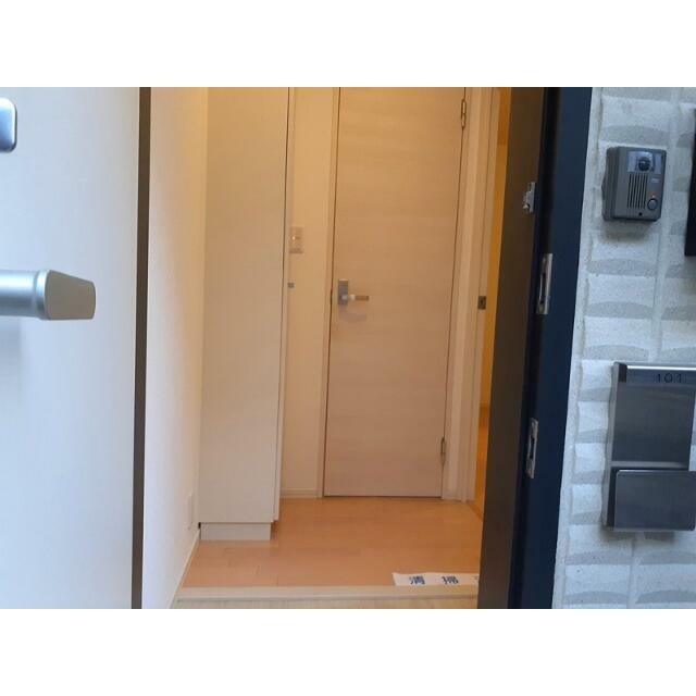 (玄関)