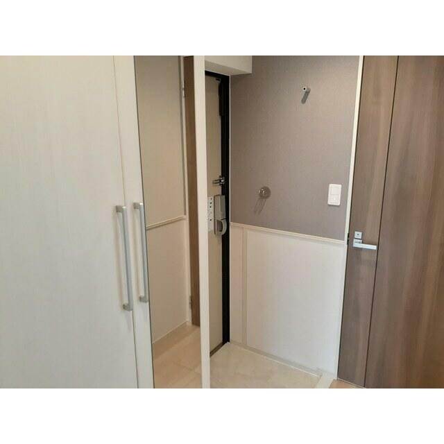 (玄関)