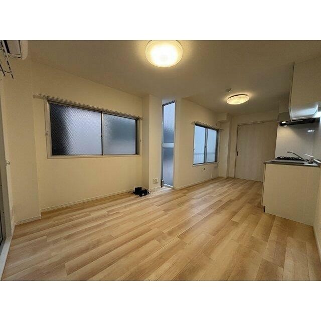 ※同仕様写真含む(居間)
