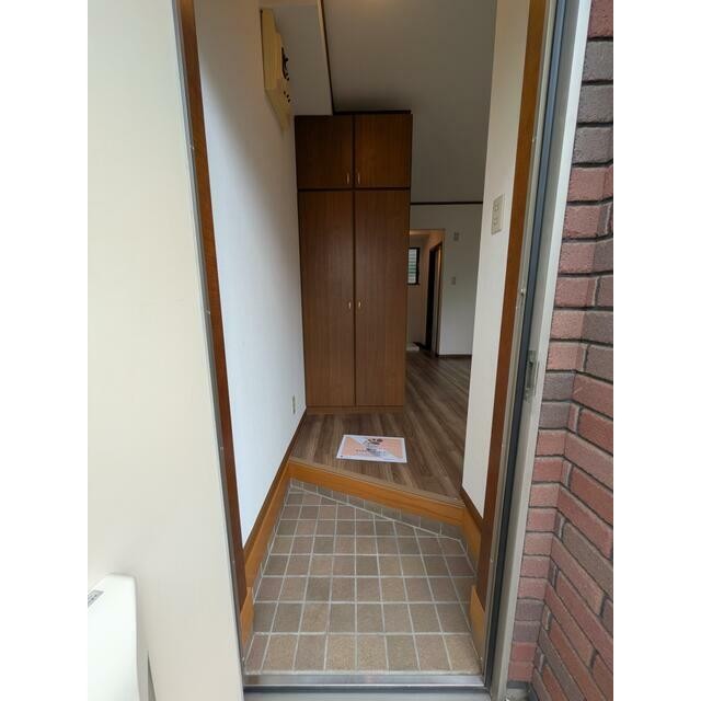 (玄関)