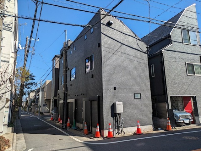 目黒区洗足２丁目 【賃貸居住】アパート