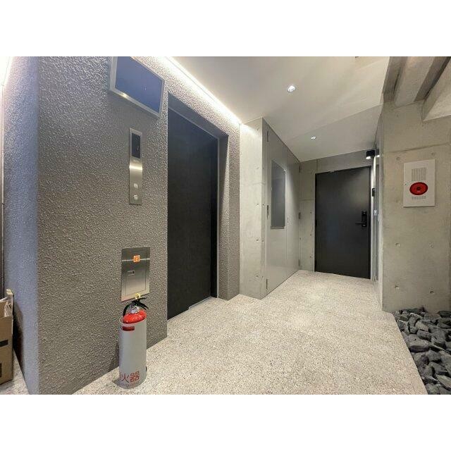 (玄関)