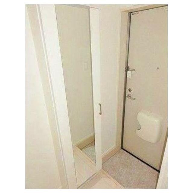 (玄関)