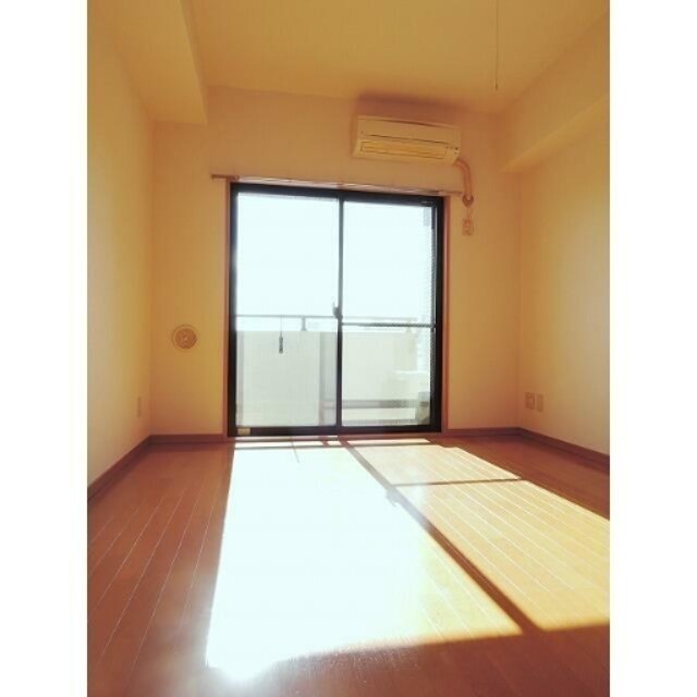 ※同仕様写真含む(居間)