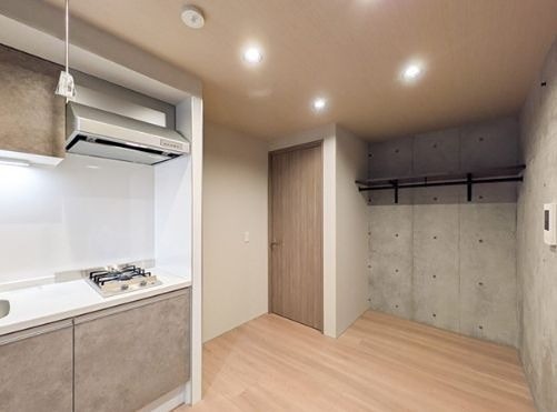 (居間)