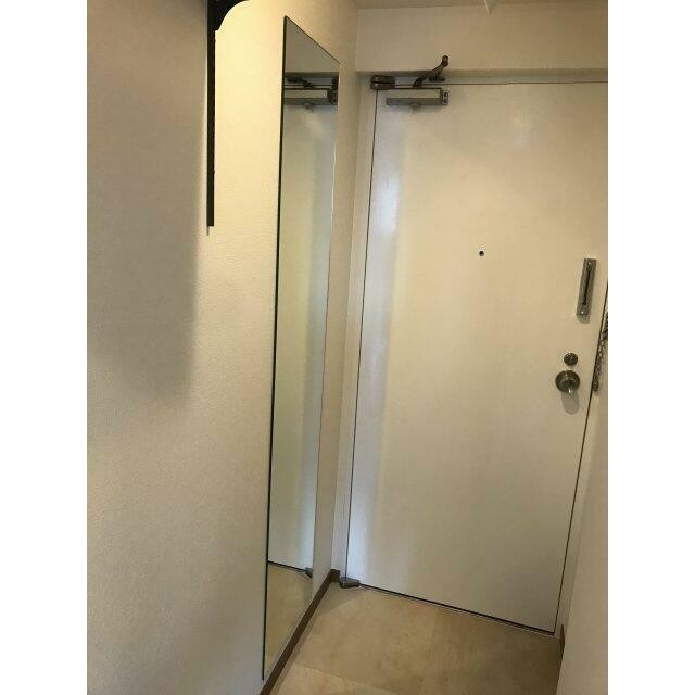 (玄関)