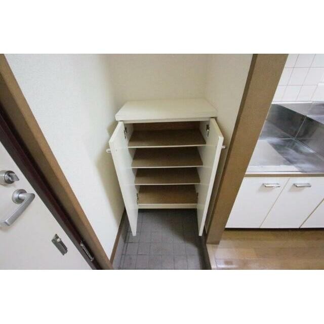 シューズボックス(内装)