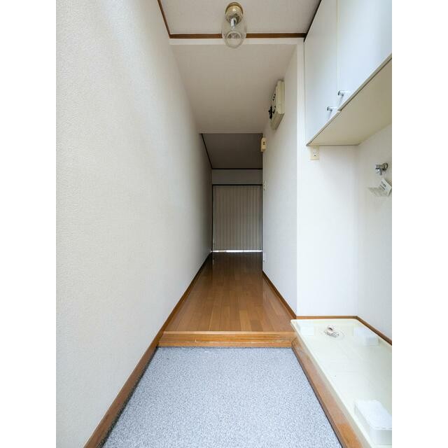 (玄関)