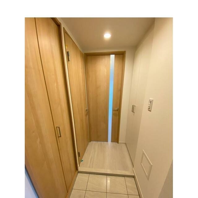 (玄関)