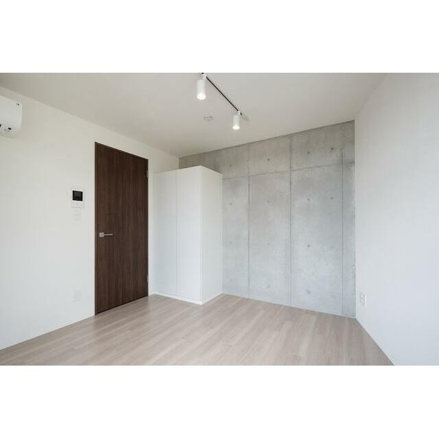 (居間)