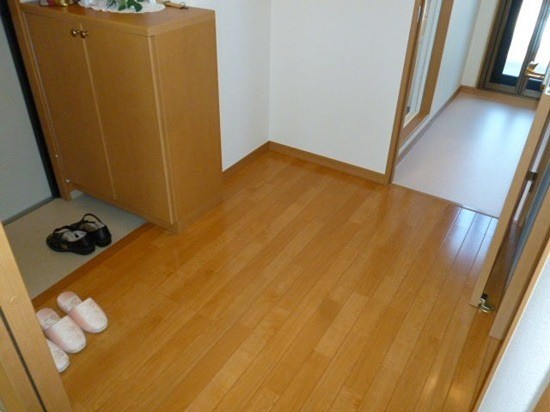 (玄関)