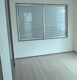 (居間)