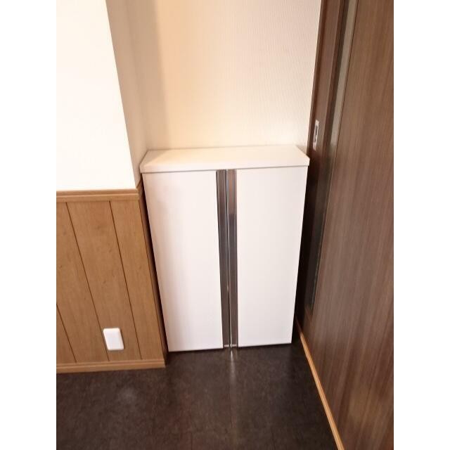 (玄関)