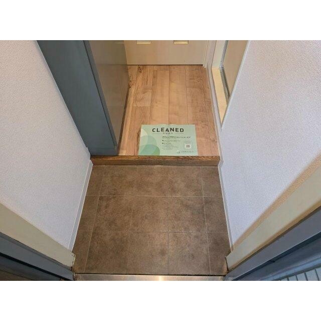 (玄関)
