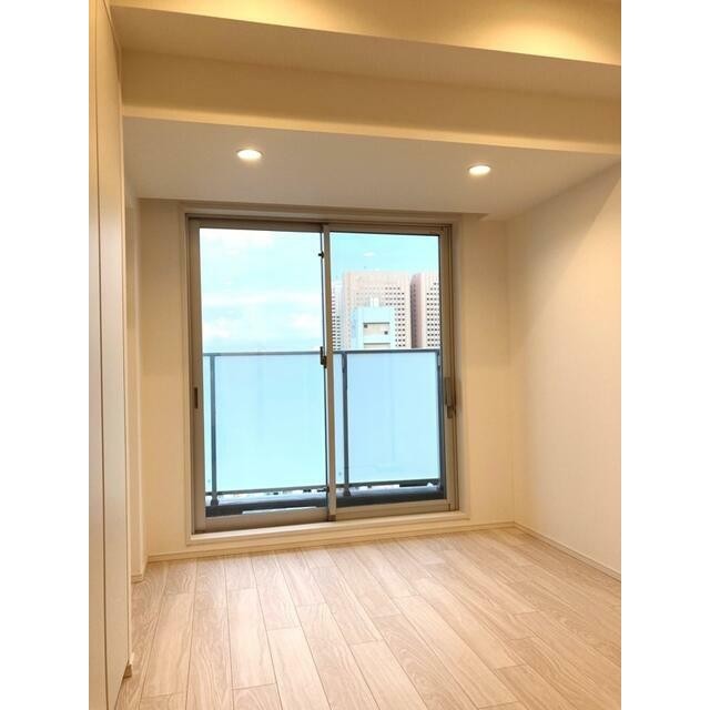 ※写真は同タイプ住戸です。(居間)