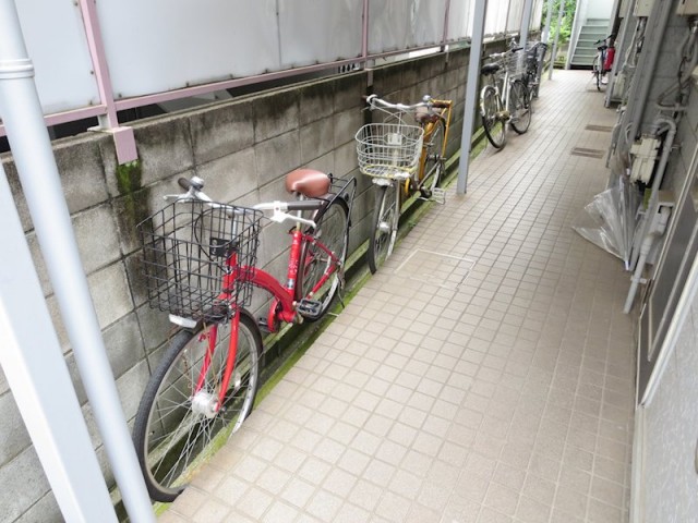 (居間)
