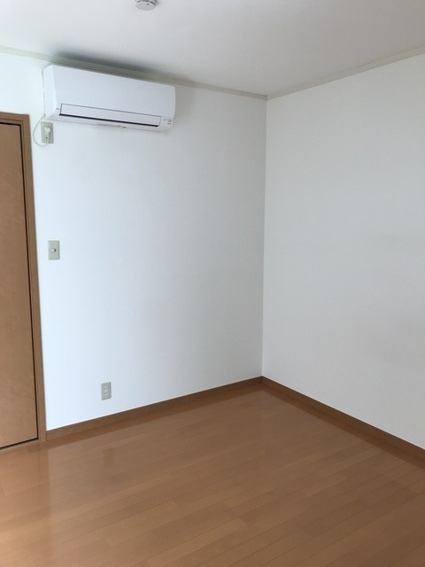 (居間)