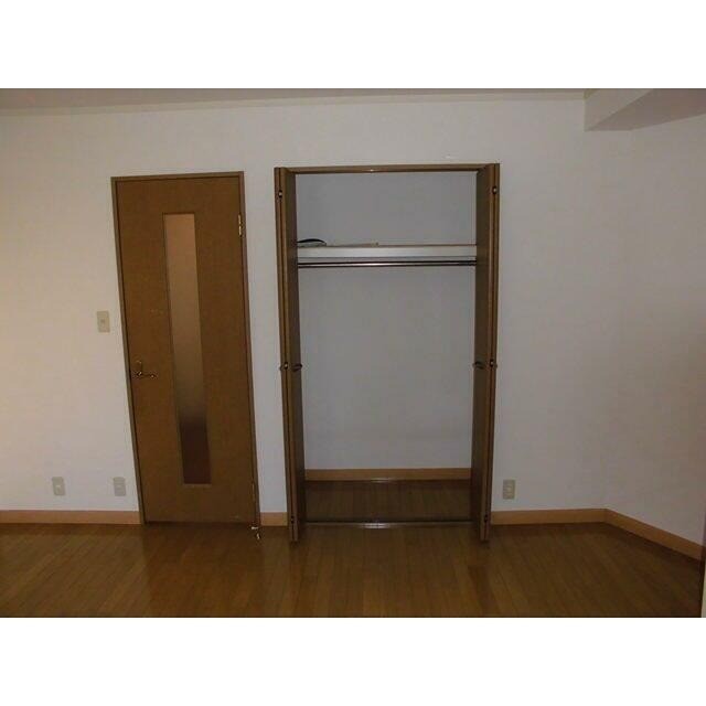 ※同仕様写真(内装)