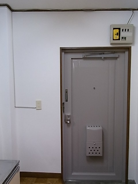 (玄関)