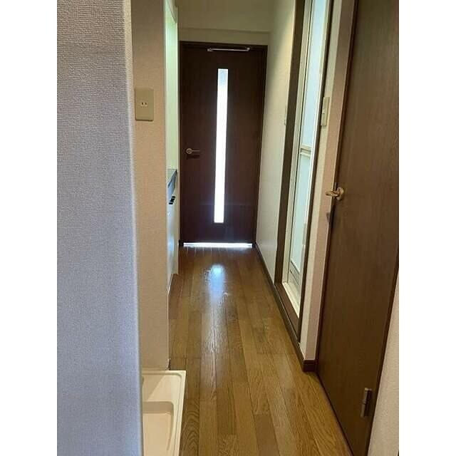(玄関)
