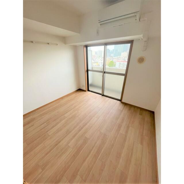 (居間)