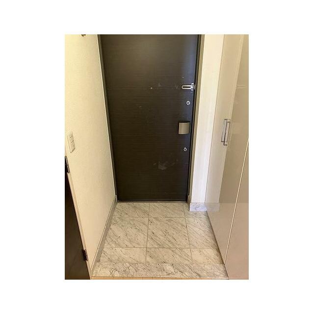 玄関 内装前 ※2026年09月の写真(玄関)