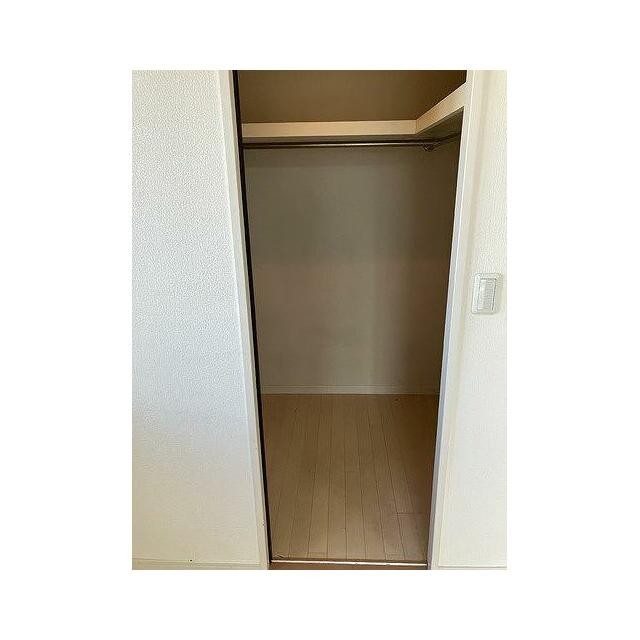 ウォークインクロゼット 内装前 ※2026年09月の写真(内装)