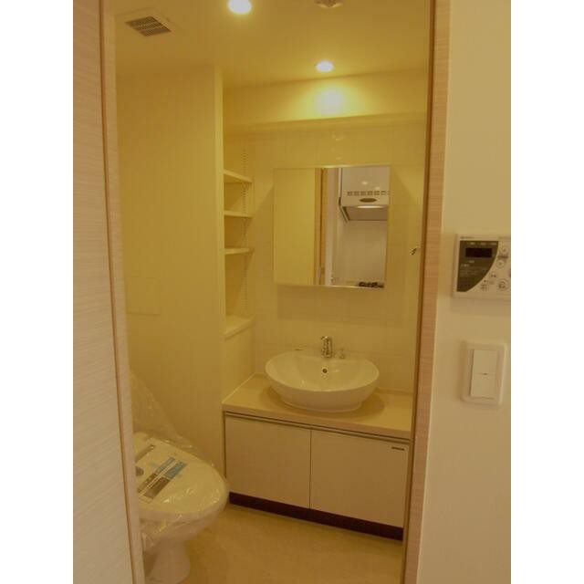 Cタイプ2011年1月撮影 同タイプ1003号室の写真です。(内装)