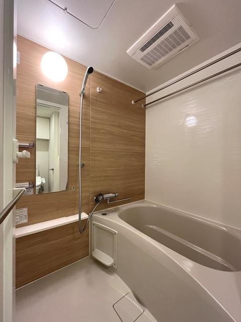 ※写真は同タイプ住戸です。(風呂)