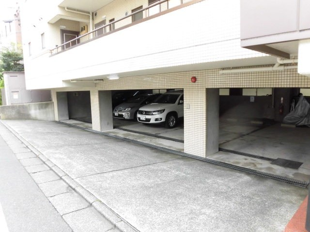 (玄関)