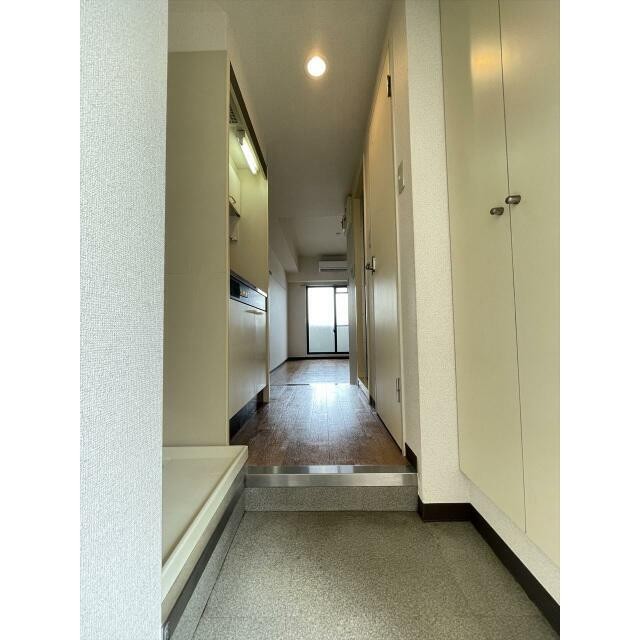 (玄関)