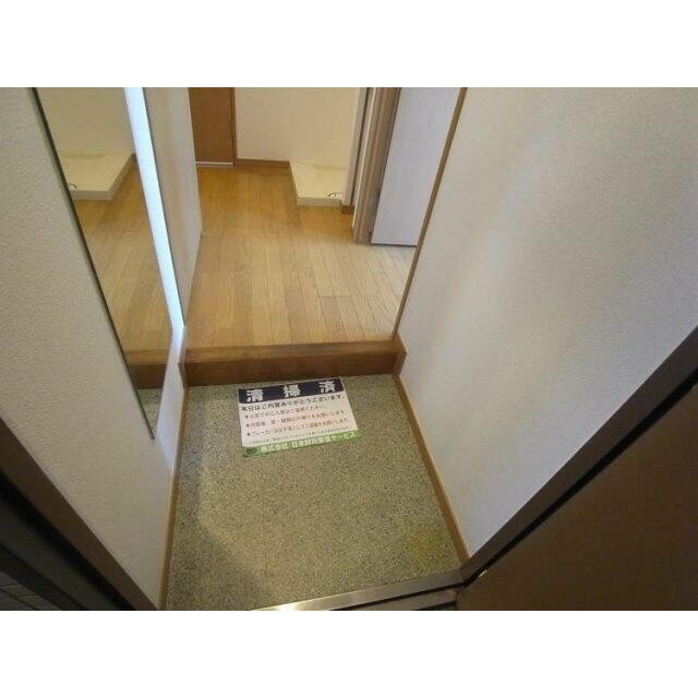 (玄関)