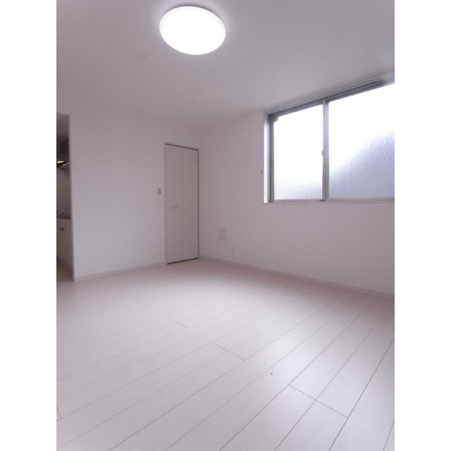 (居間)