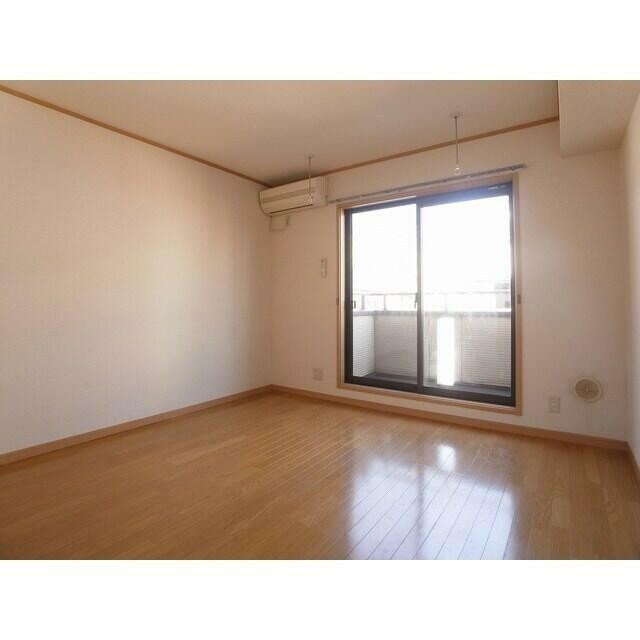 同タイプ・別部屋画像(居間)