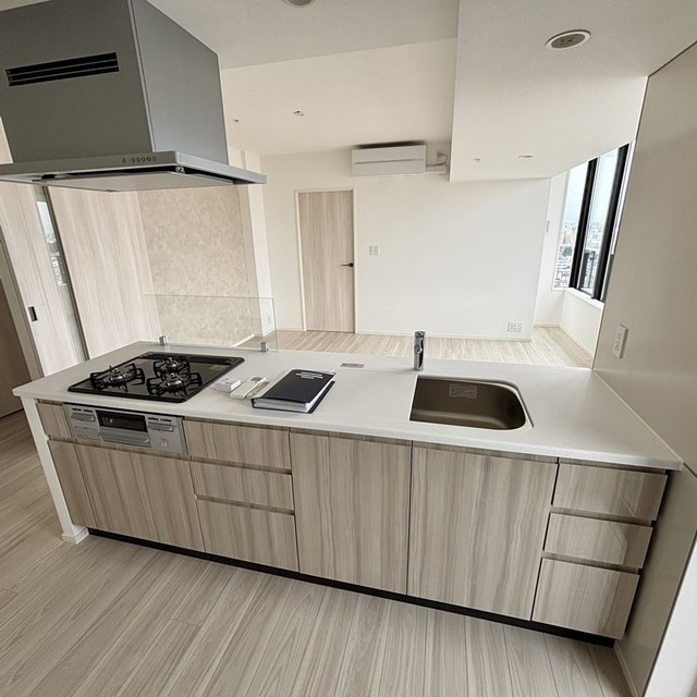 ※写真は同タイプ住戸です。(キッチン)