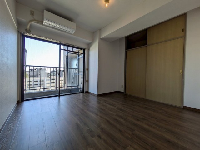 三軒茶屋駅前郵便局（三軒茶屋）（713m）(周辺)